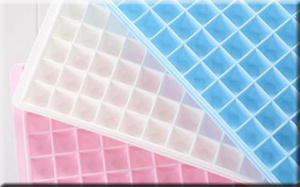 夏季來(lái)臨，食品級硅膠冰格和塑膠冰格哪個(gè)更受歡迎